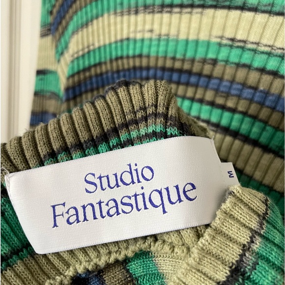 Studio fantastique Bianca knit striped twist front top - Picture 9 of 9